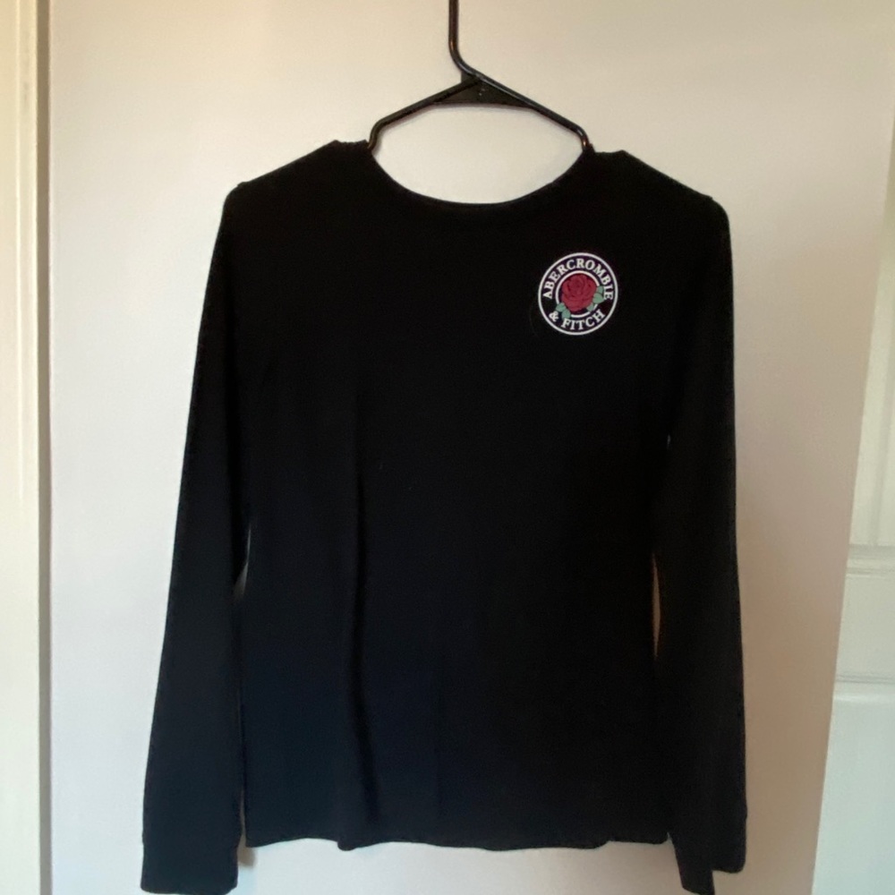 black abercrombie shirt